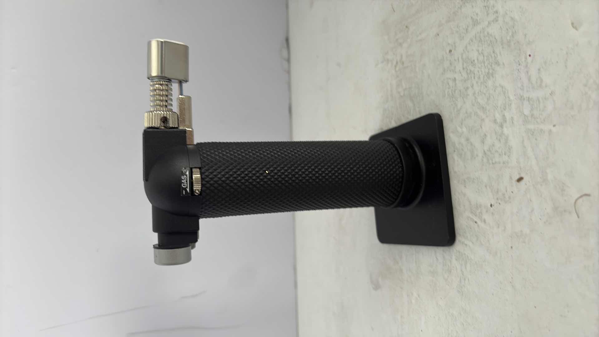 Photo 1 of CRÈME BRÛLÉE MICROTORCH 6”