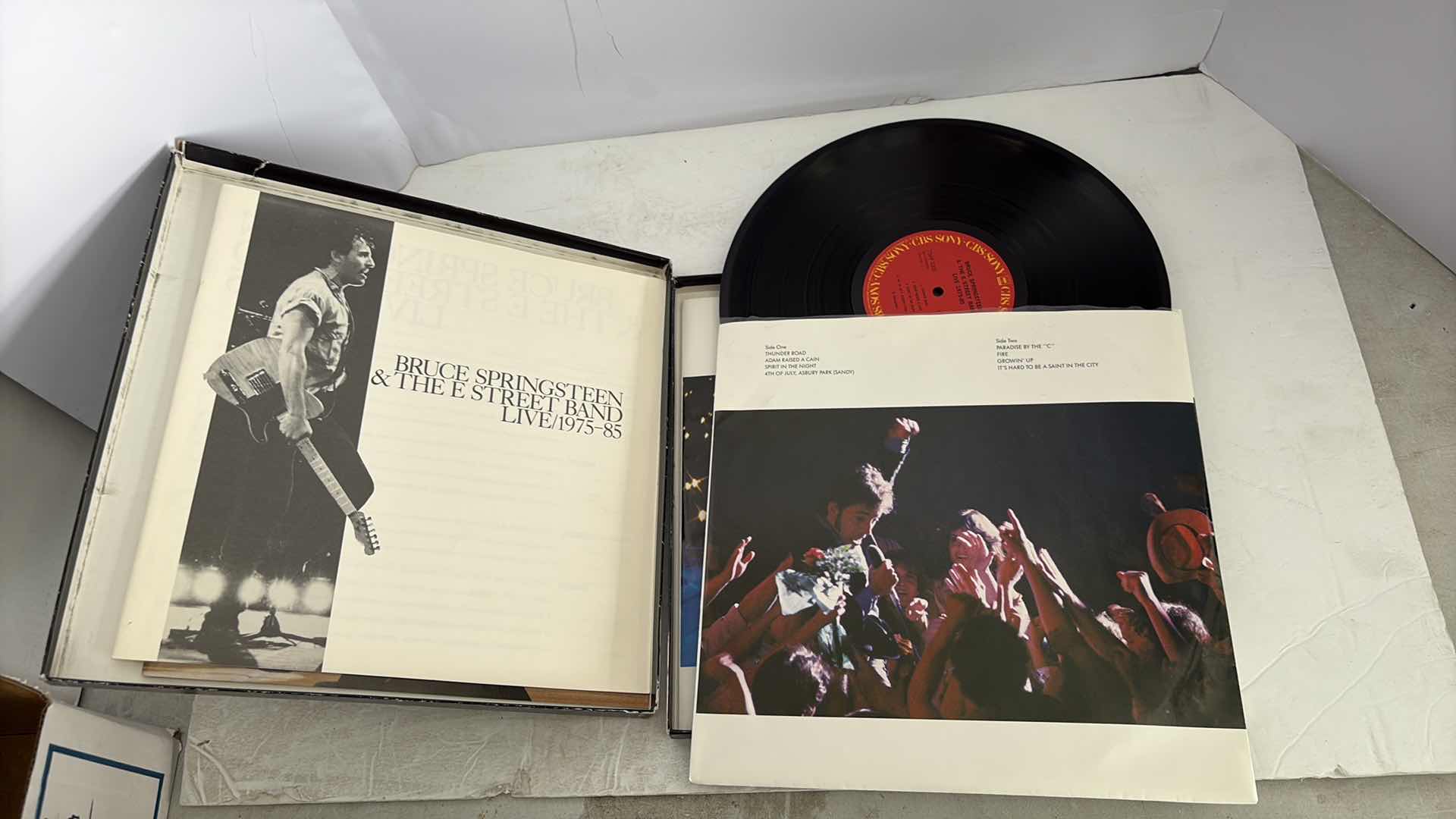 Photo 2 of BRUCE SPRINGSTEEN AND THE E STREET BAND LIVE 1975/85