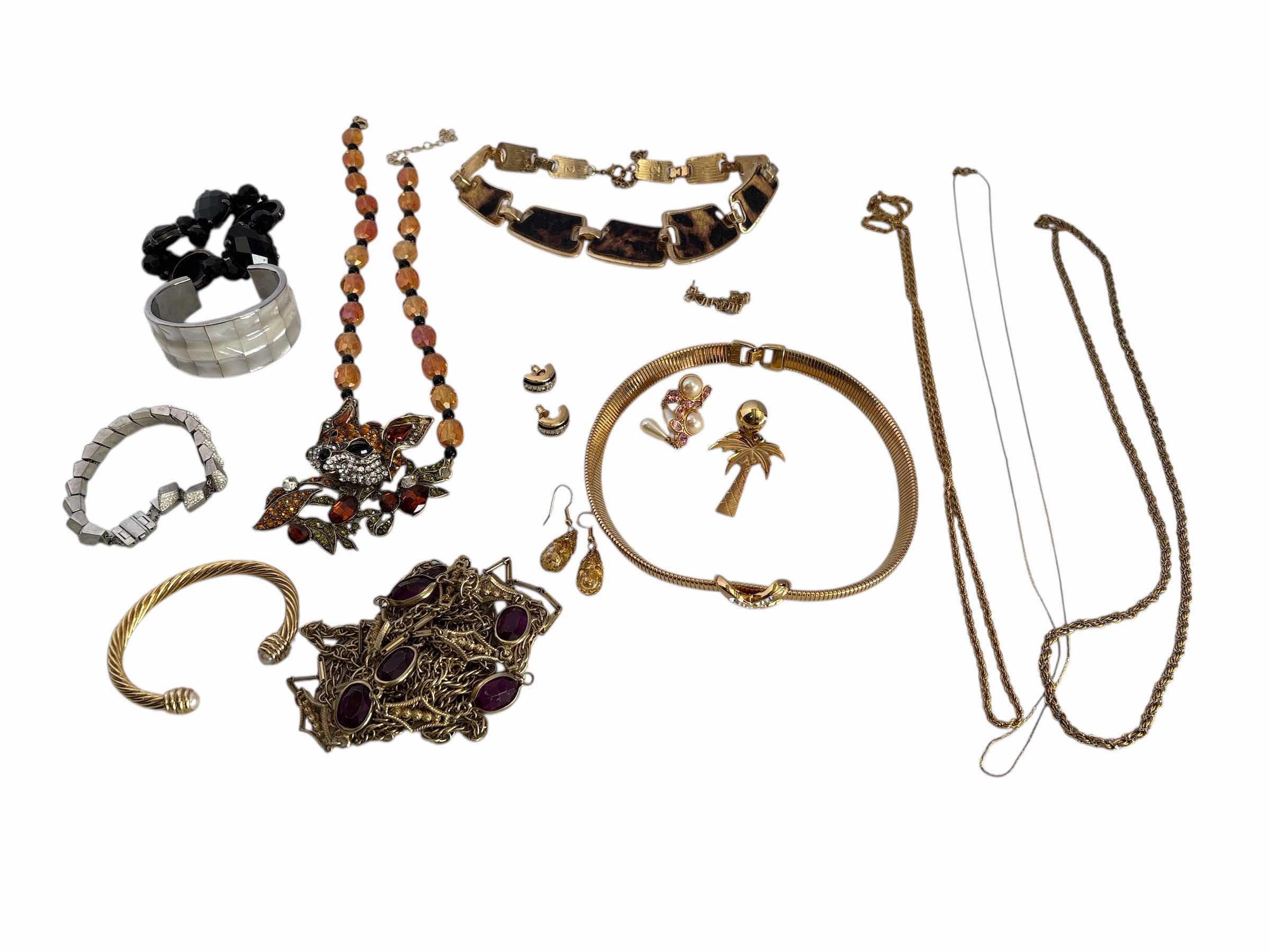 Photo 1 of COSTUME JEWLERY ASSORTED GOLD TONE