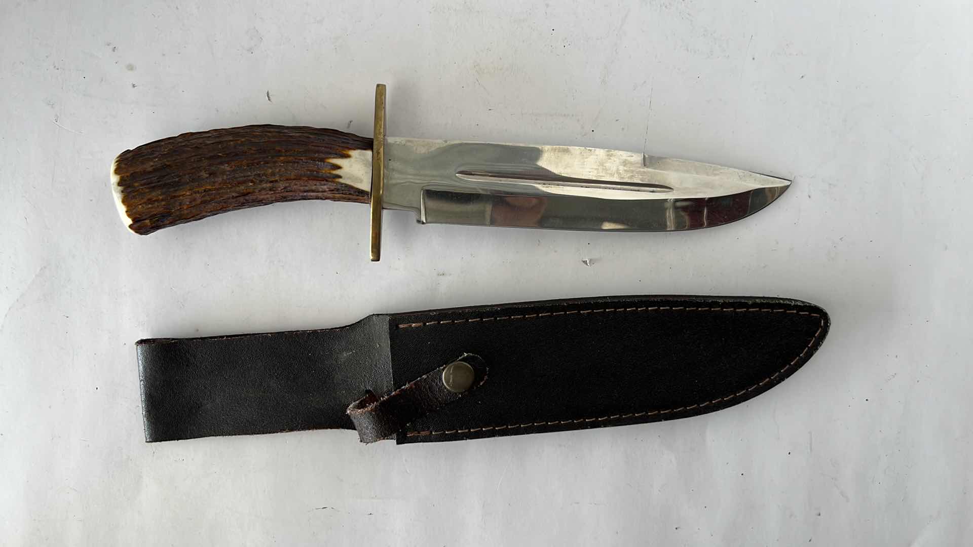 Photo 1 of TS-104 TROPHY STAGE BOWIE KNIFE 13” $60