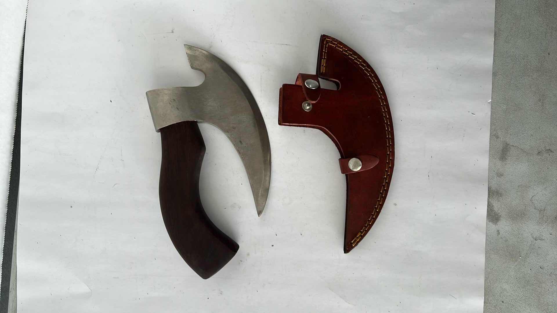 Photo 1 of VIKING STYLE PIZZA CUTTER 9.5” BLADE WITH SHEATH