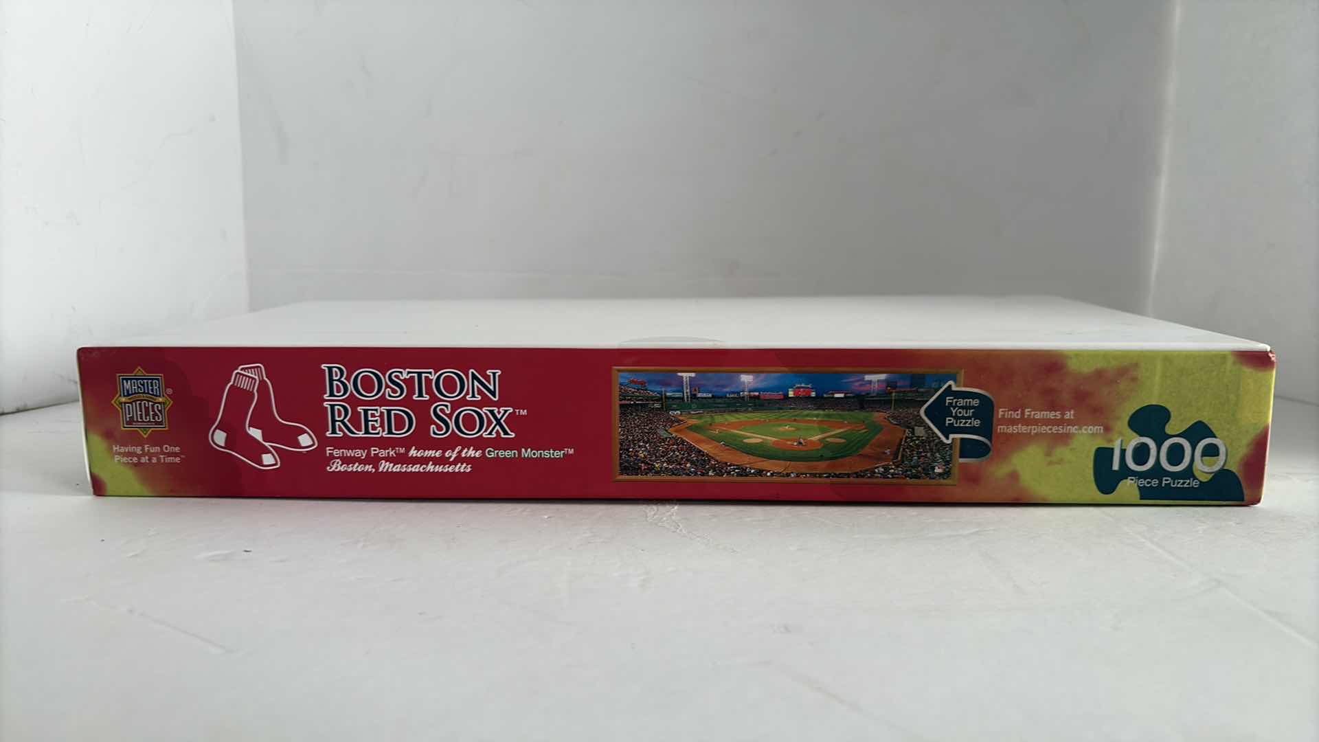 Photo 1 of MLB BOSTON RED SOX FENWAY PARK HOME OF THE GREEN MONSTER 1000 PIECE PUZZLE