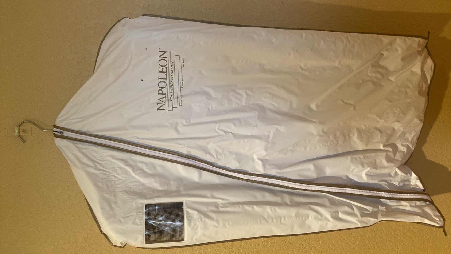 Photo 1 of NAPOLEON HAND TAILORED WOOL JACKET MADE IN ITALY MENS SIZE EST LARGE