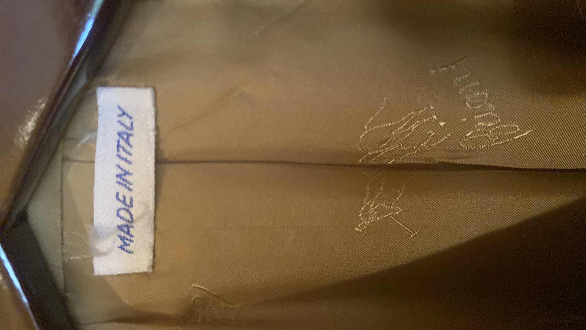 Photo 1 of BRIONI FOR NIEMAN MARCUS HAND TAILORED WOOL JACKET MADE IN ITALY MENS SIZE EST LARGE