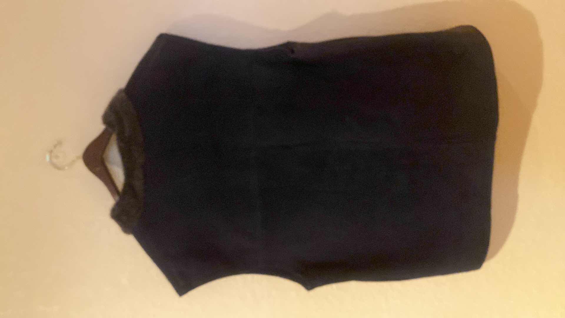 Photo 1 of COLE HAHN SHEARLING VEST MENS SIZE XL