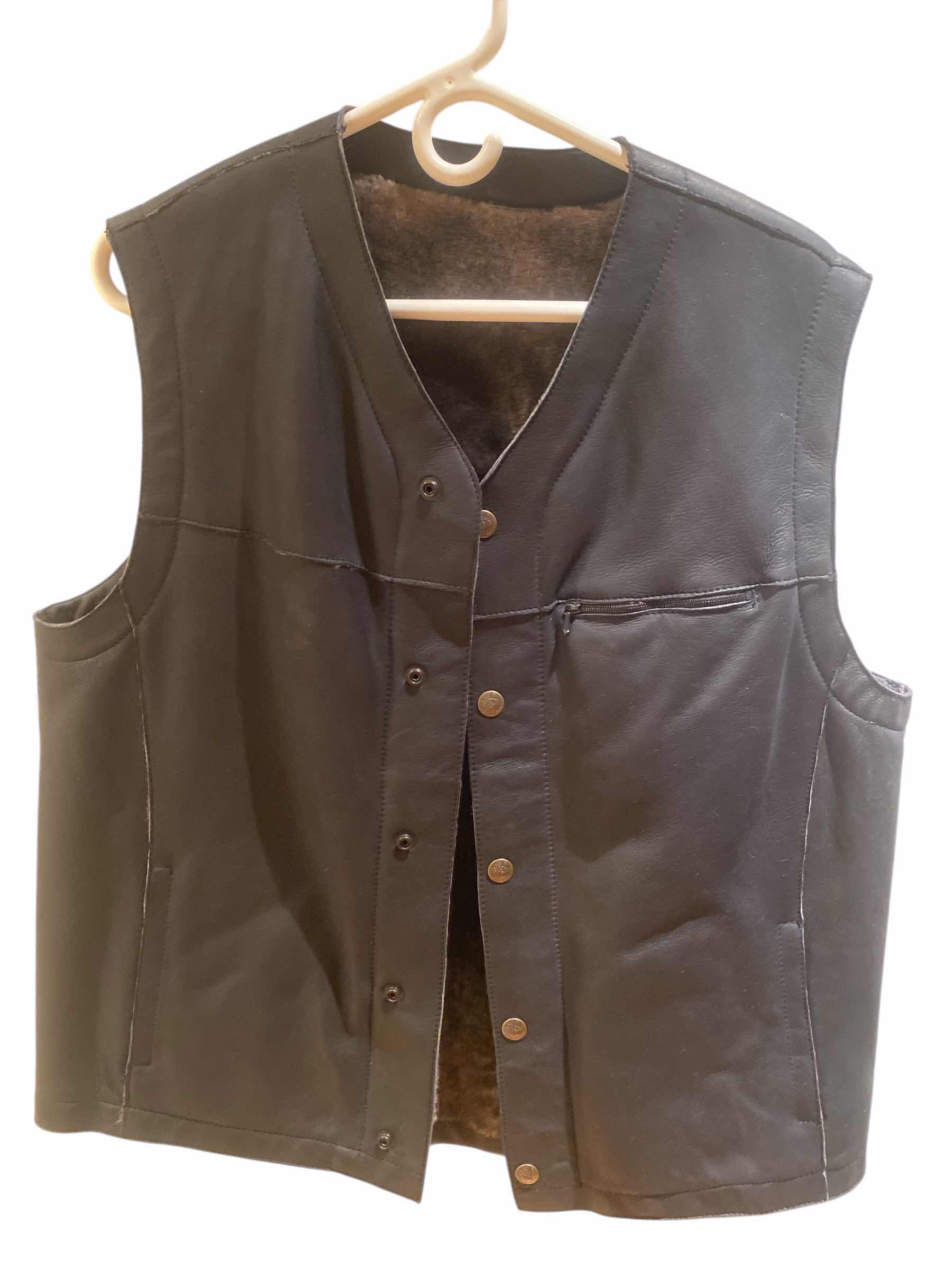 Photo 1 of NEW JEKEL OTTOWA LEATHER & SHEARLING VEST MADE IN FRANCE MENS EST SIZE LARGE