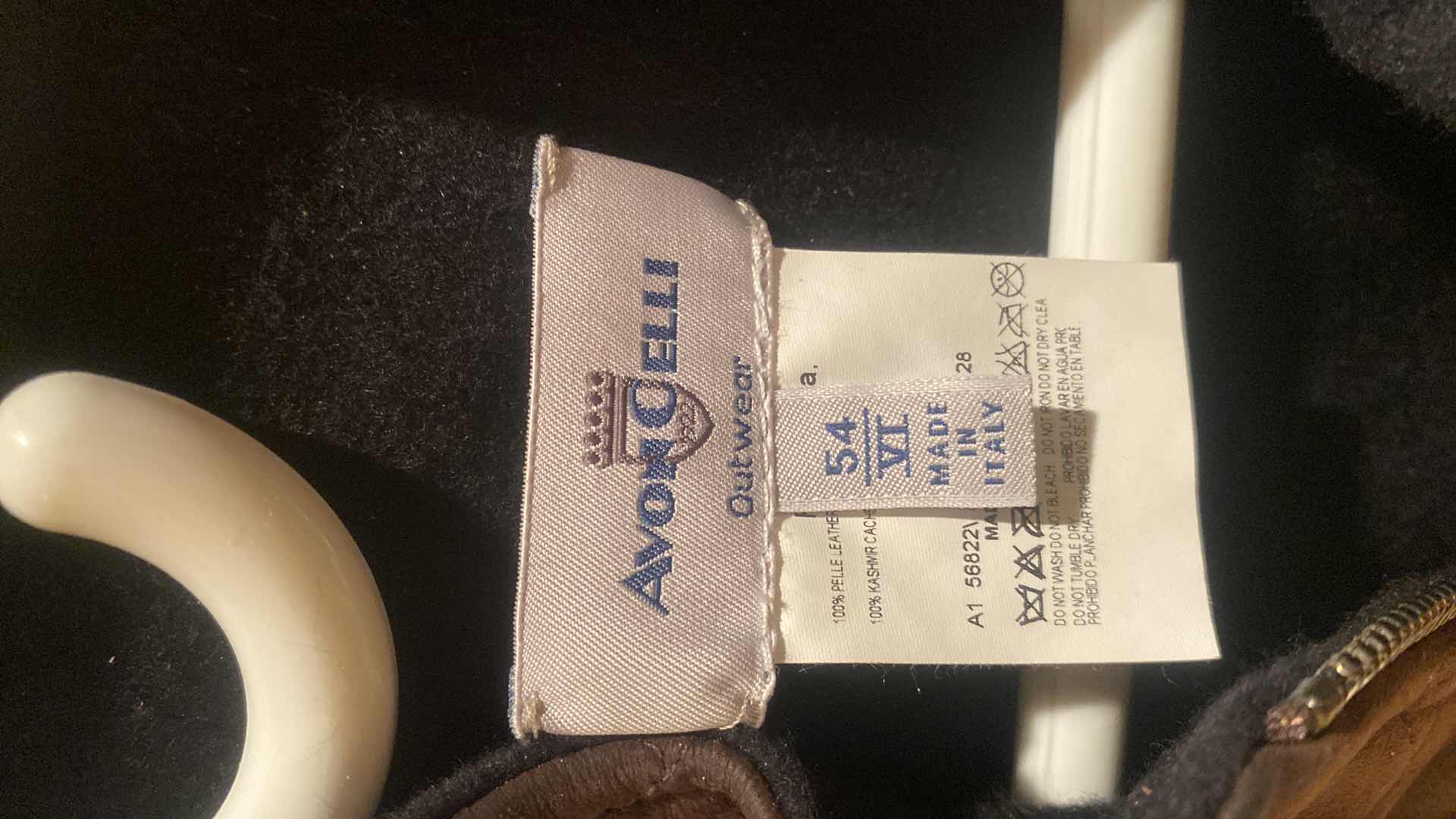 Photo 1 of AVONCELLI SUEDE VEST MENS SIZE EST XLARGE 54