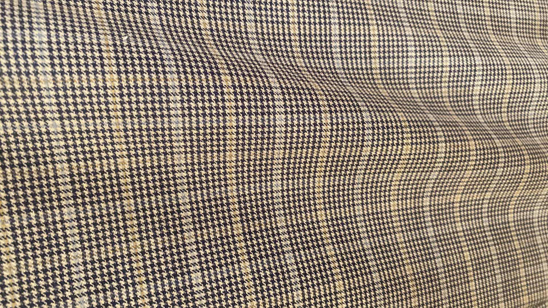 Photo 1 of BY BRIONI FOR NIEMAN MARCUS WOOL SPORTS COAT MADE IN ITALY SIZE EST US42