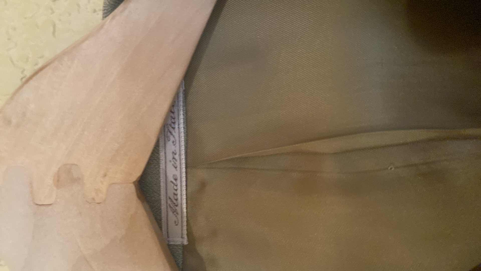 Photo 1 of CORNELIANI NIEMAN MARCUS WOOL SPORTS COAT MADE IN ITALY MENS EST SIZE 44/46