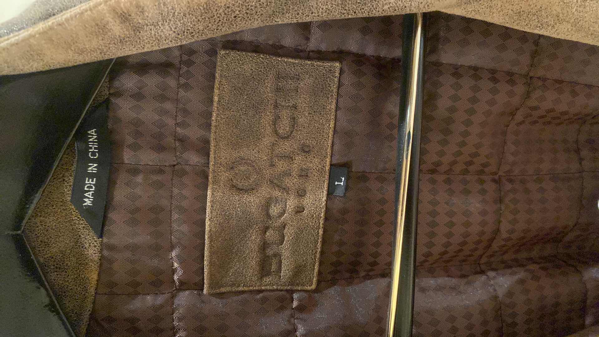 Photo 1 of BUGATCHI LEATHER VEST MENS SIZE LARGE & NEW REPORTER COTTON BLAZER SIZE US 50