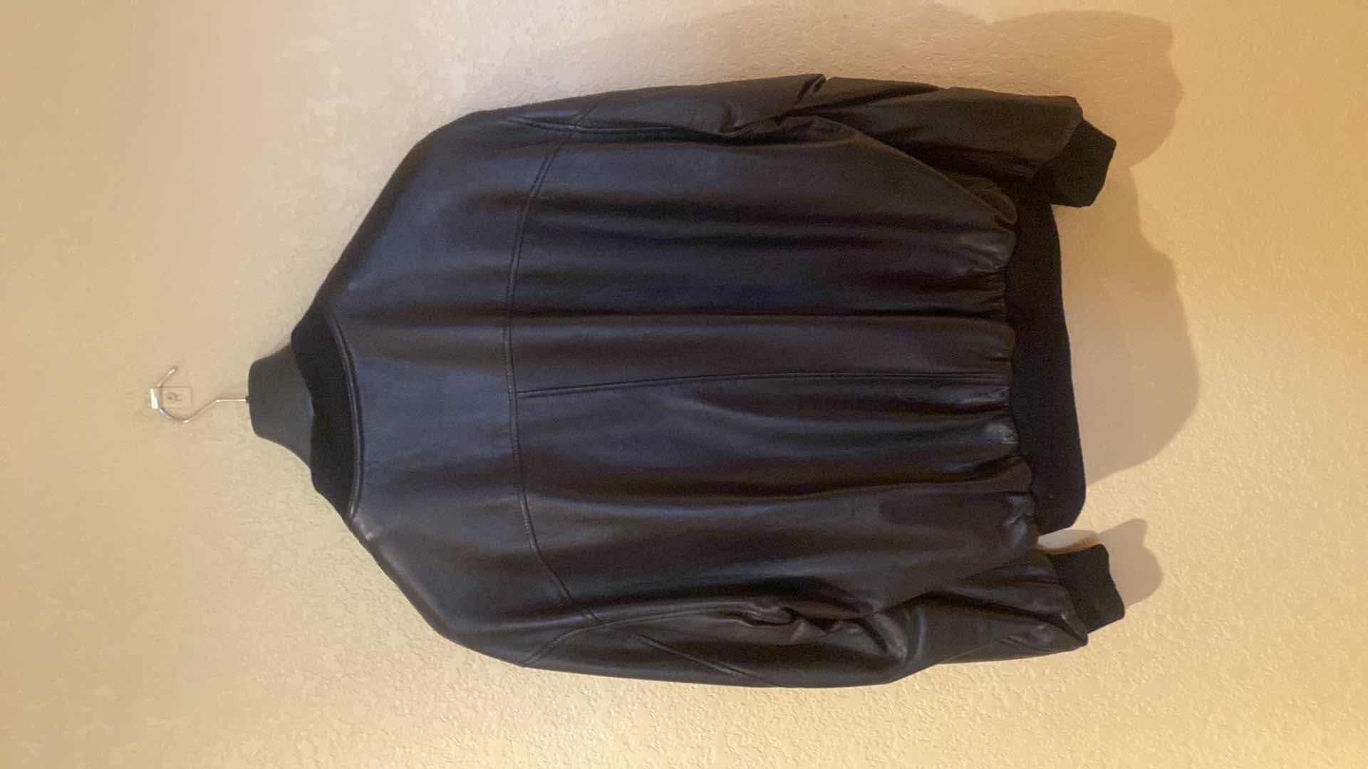 Photo 1 of BERNINI LEATHER BOMBER JACKET MENS SIZE 56