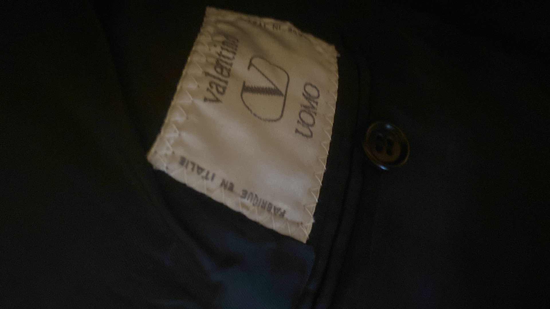 Photo 1 of $1600 NEW VALENTINO WOOL SUIT MADE IN ITALY MENS EST SIZE 44