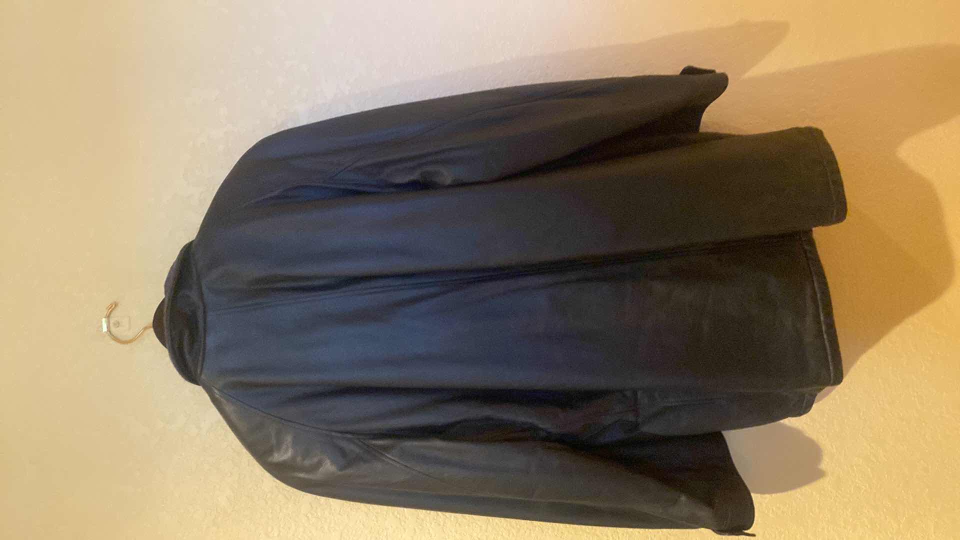 Photo 1 of BRIONI LEATHER JACKET WITH WOOL LINING MADE IN ITALY MENS EST SIZE XL