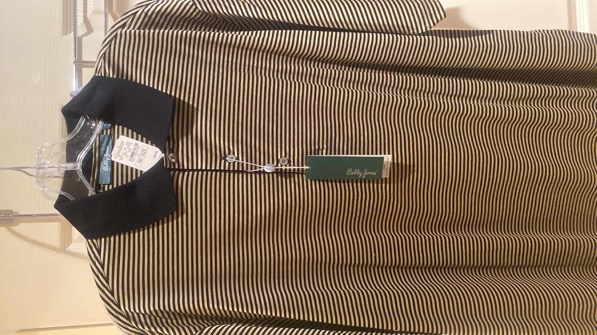 Photo 1 of 2 - NEW BOBBY JONES POLO SHIRTS MENS SIZE LARGE