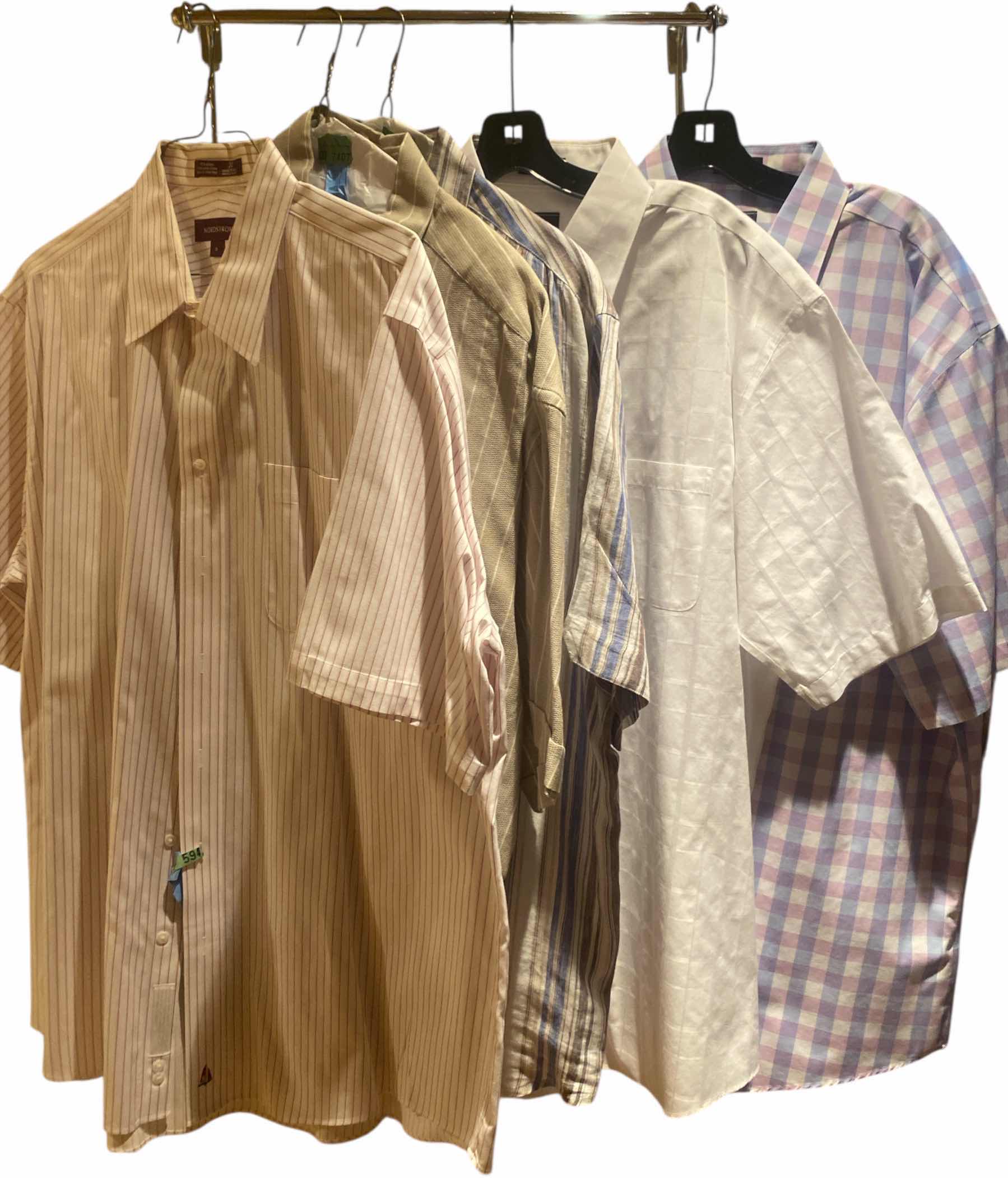 Photo 1 of 5 - DESIGNER SHORT SLEEVE SHIRTS MENS SIZE X LARGE