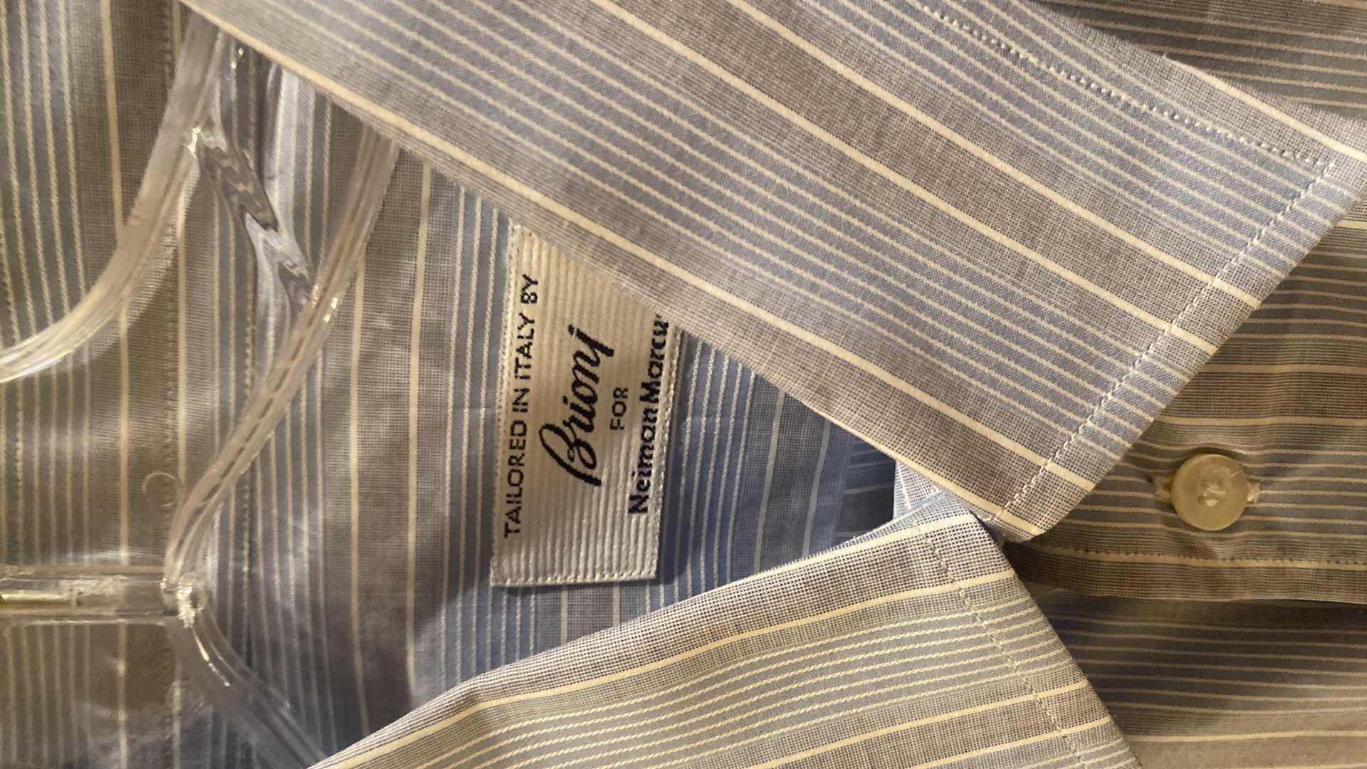 Photo 1 of 5 - DESIGNER SHORT SLEEVE SHIRTS MENS SIZE LARGE - SOME NEW