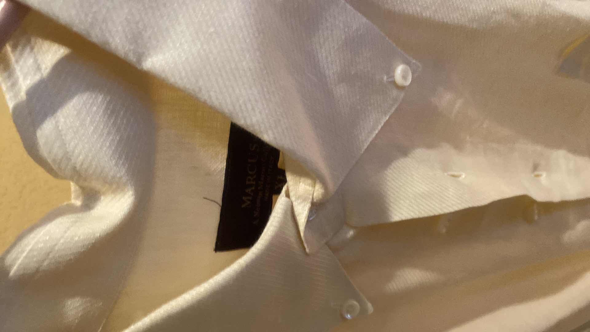 Photo 1 of 10-  DESIGNER SHORT SLEEVE DRESS SHIRTS SIZE  17, 17 1/2 & X LARGE (SOME WITH TAGS)