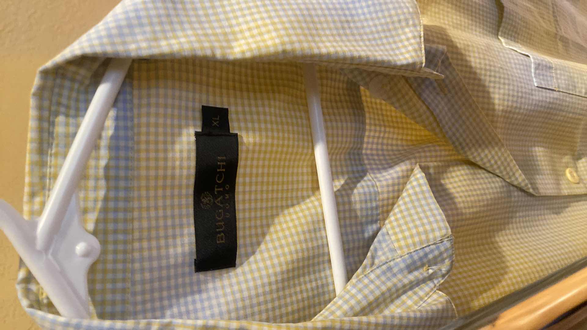 Photo 1 of 10-  DESIGNER SHORT SLEEVE DRESS SHIRTS SIZE  17, 17 1/2 & X LARGE (SOME WITH TAGS)