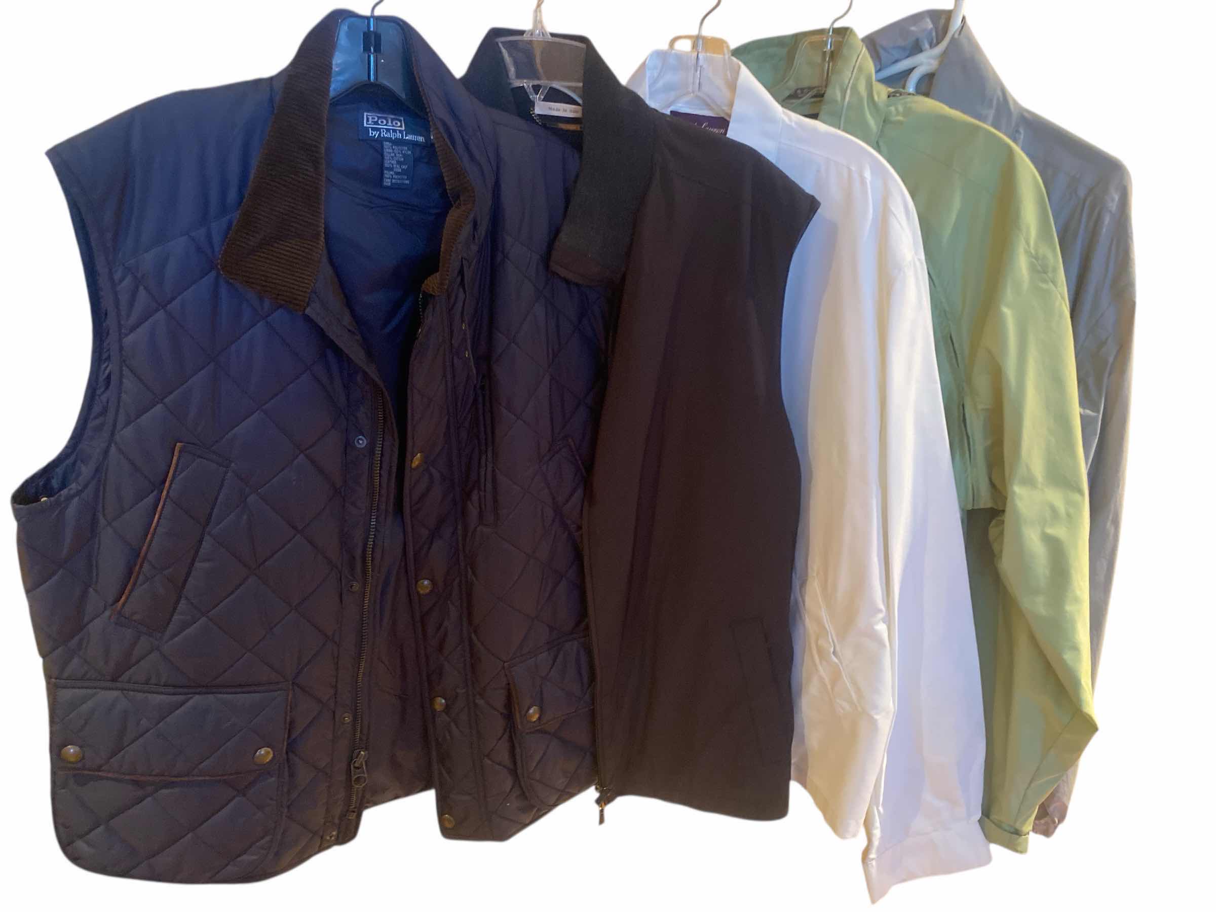 Photo 1 of 5 - OUTERWEAR MENS SIZE XL