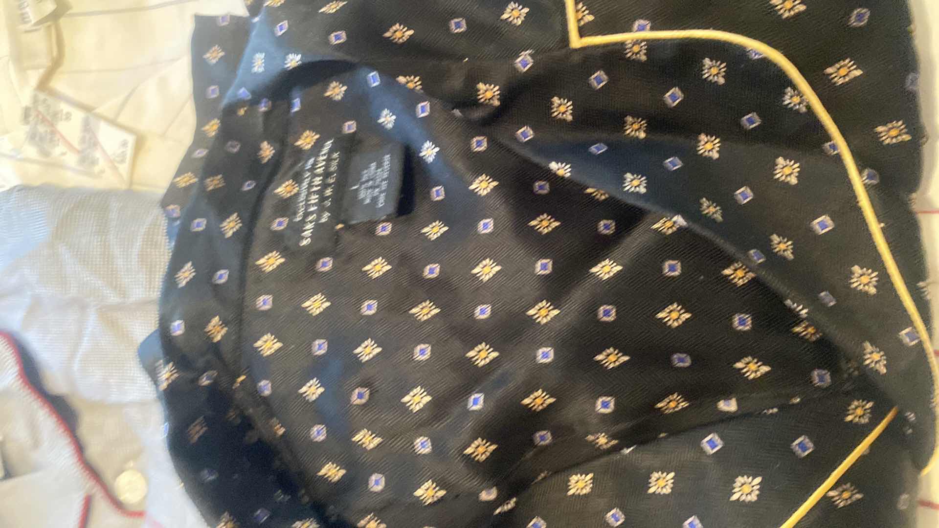 Photo 1 of 4 - PAJAMA SETS & 1 TOP SIZES M & L