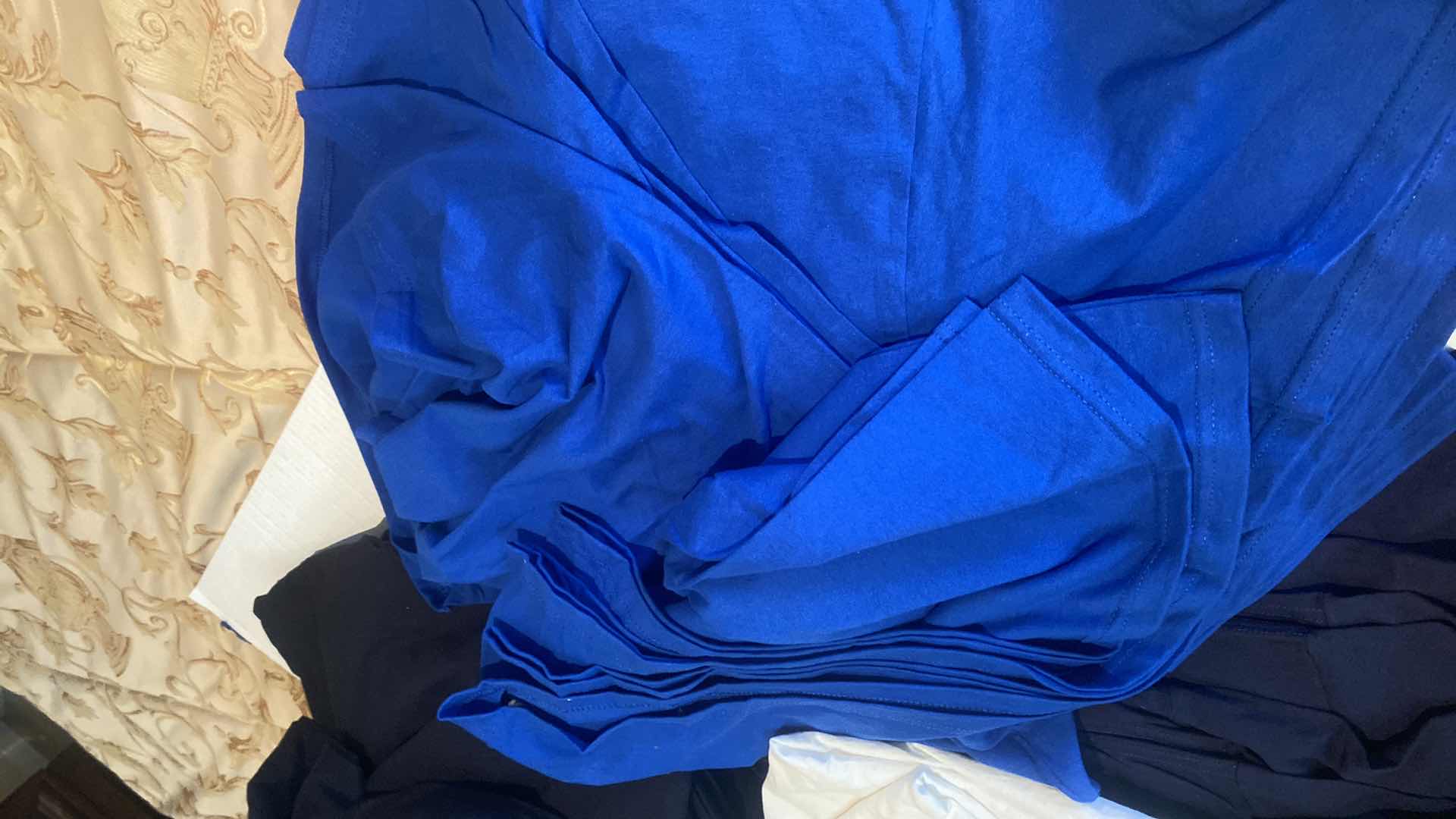 Photo 1 of NEW FRUIT OF THE LOOM T-SHIRTS SIZE XL