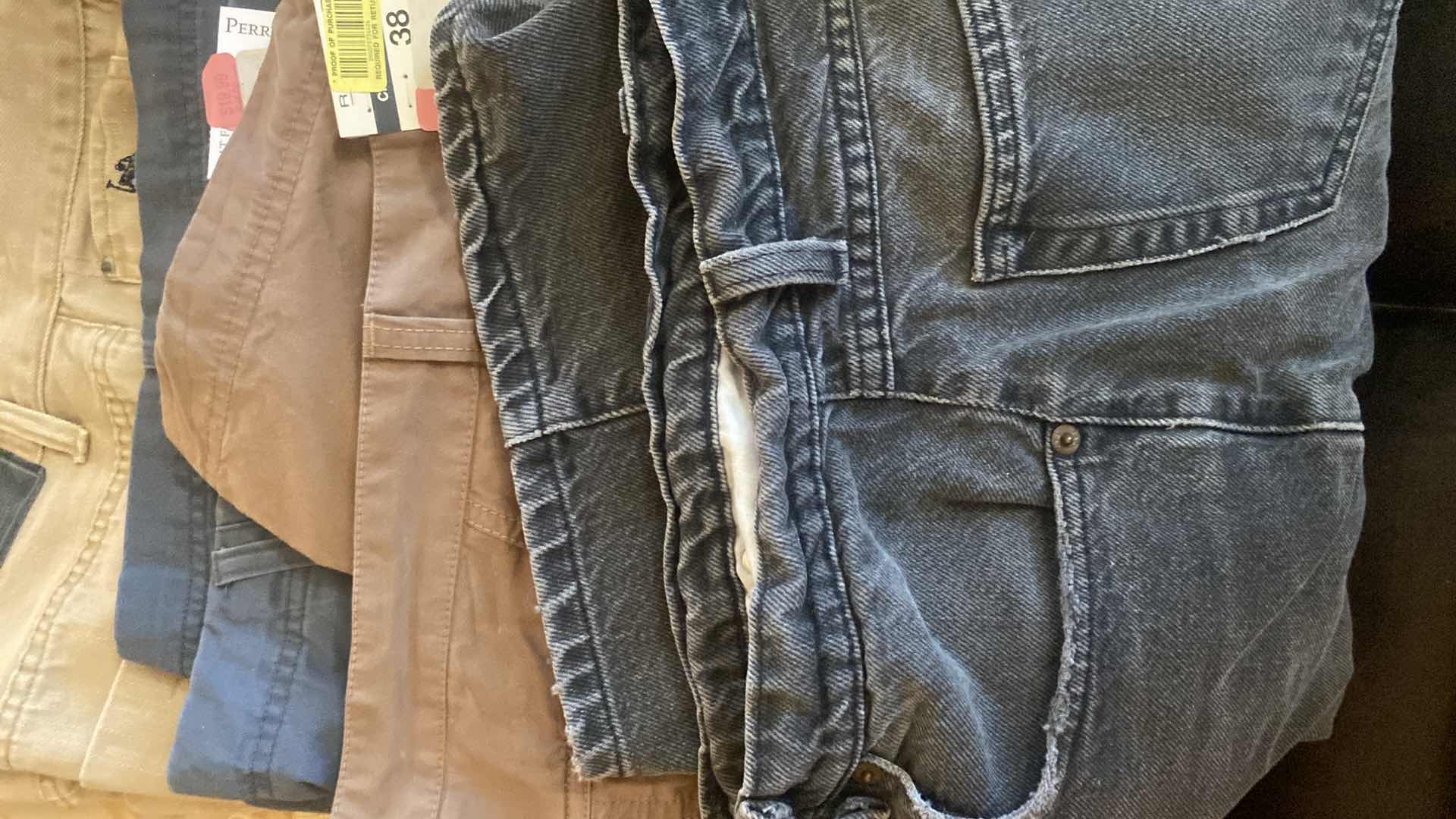 Photo 1 of 8 - MENS SHORTS SIZE 38 (SOME  NEW WITH TAGS)