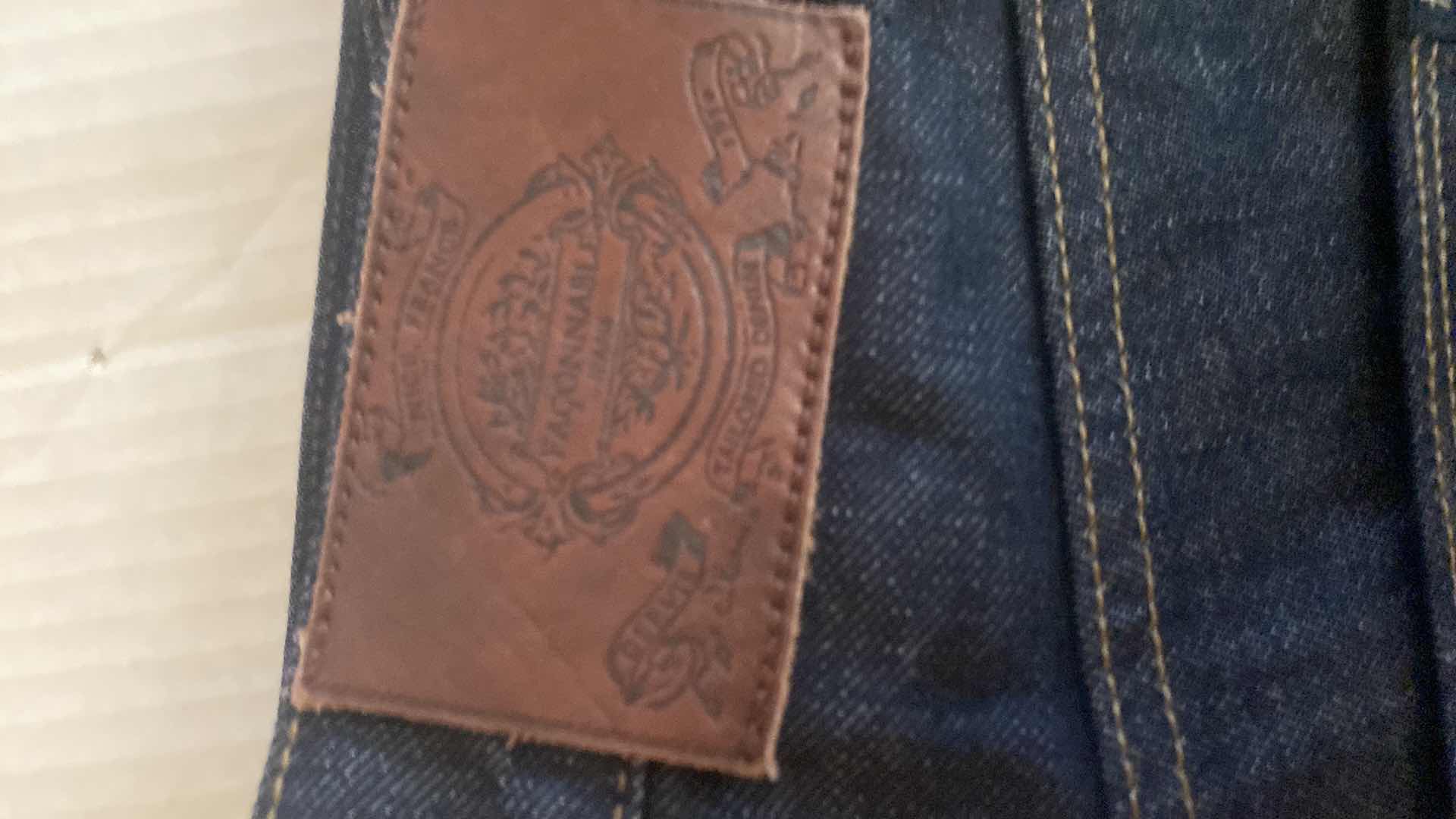 Photo 1 of 5 - DESIGNER JEANS SIZE 38 (SOME NEW)