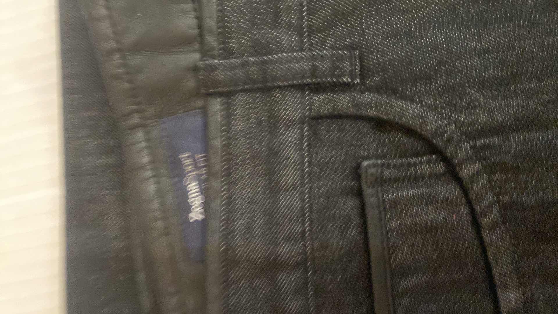 Photo 1 of 5 - DESIGNER JEANS SIZE 38 (SOME NEW)