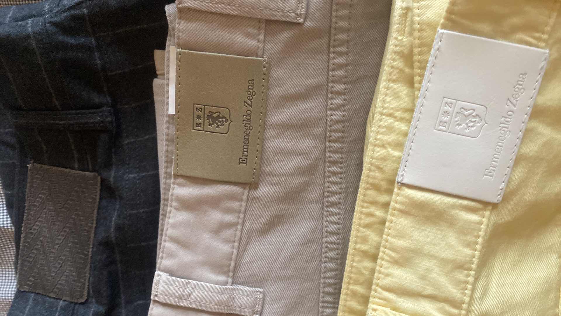 Photo 1 of 8 - MENS DESIGNER CASUAL SLACKS & JEANS SIZE 38