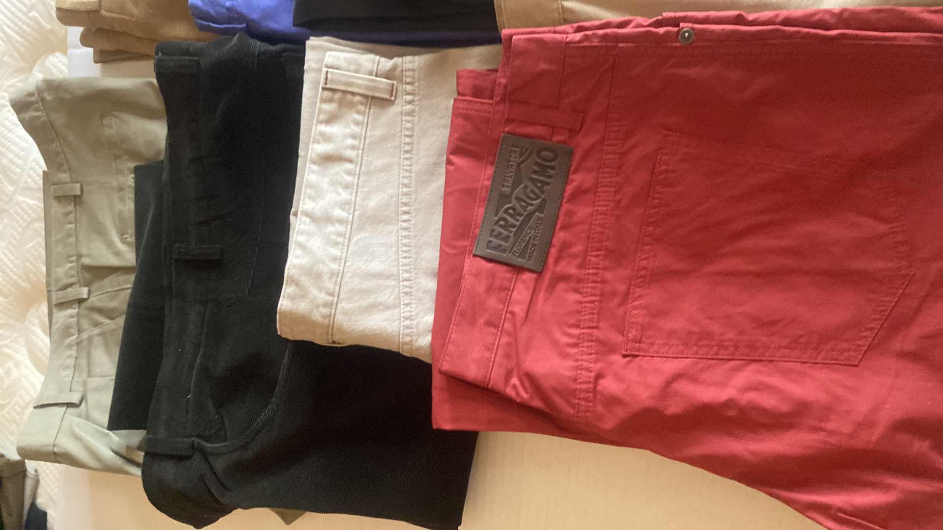 Photo 1 of 8 - MENS DESIGNER CASUAL SLACKS & JEANS SIZE 40