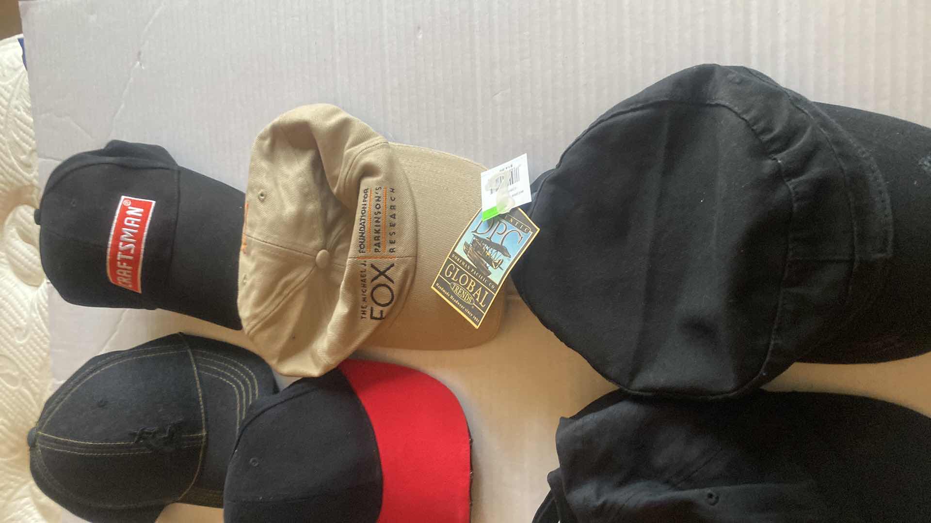 Photo 1 of 15 - BASEBALL CAPS