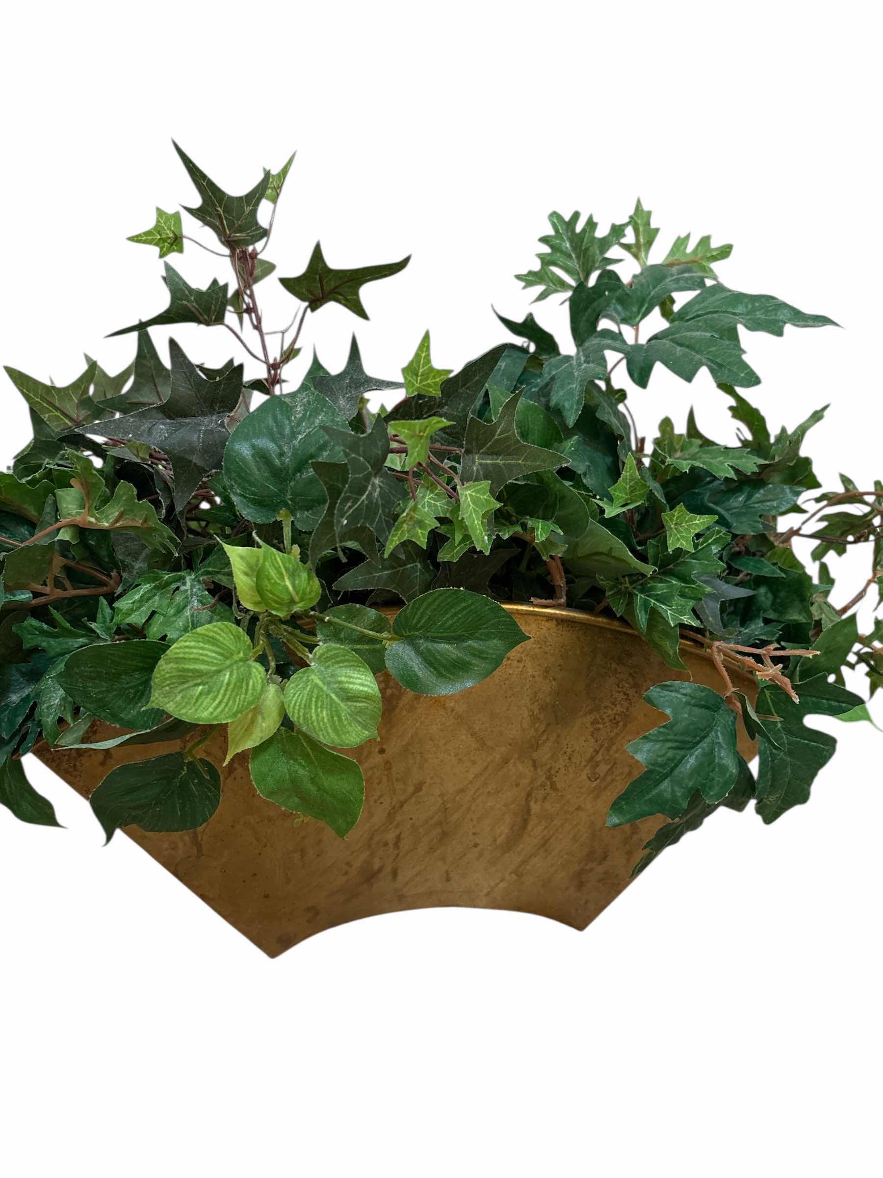 Photo 1 of (2)PCS ARTIFICIAL FLORAL H11”