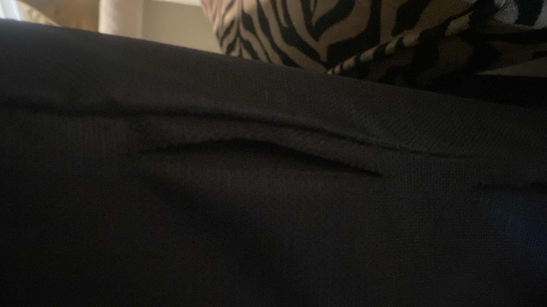 Photo 1 of CLORIS PROFESSIONAL MASSAGE TABLE 84”x28” H ADJUSTABLE (MEASUREMENT INCLUDED HEAD REST, INCLUDED LOWER TRAY & CARRY BAG)