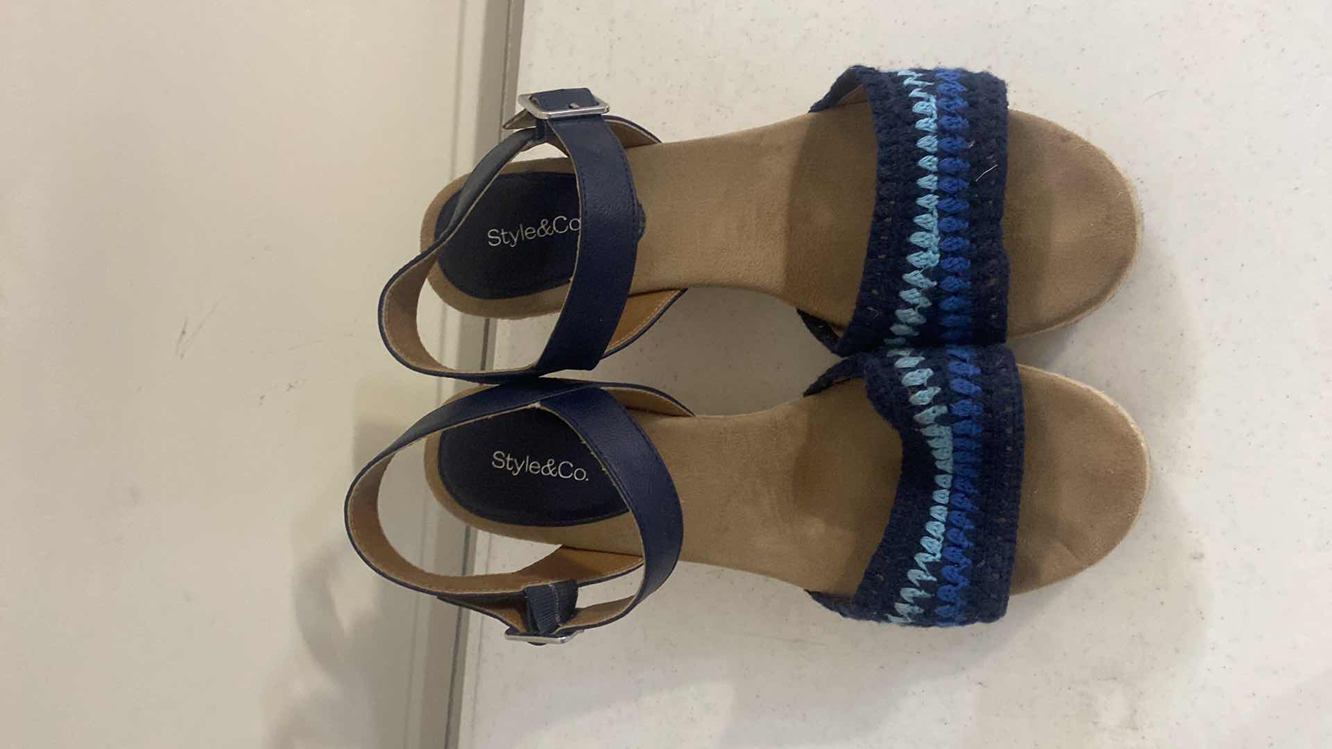 Photo 1 of 2 - WOMENS BOOTS & WEDGES SIZE 11