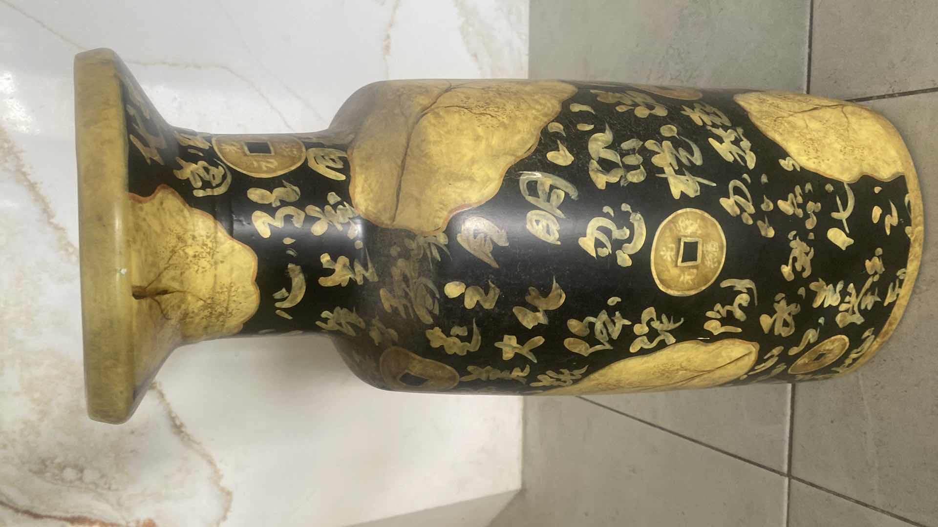 Photo 1 of GARCIA IMPORTS CHINESE INSPIRED HEAVY VASE /UMBRELLA STAND 12” X 20”