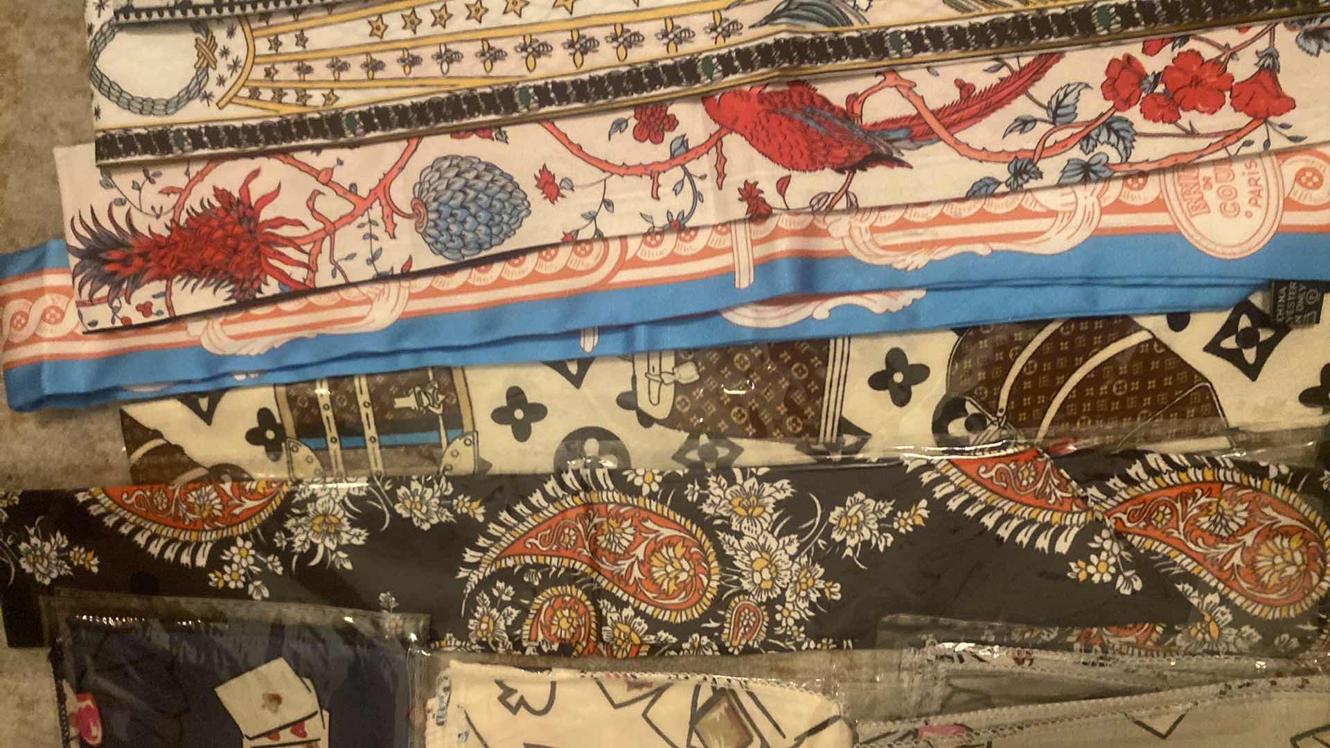 Photo 1 of 11 - NEW HAIR/HAT CRAFTING SCARVES