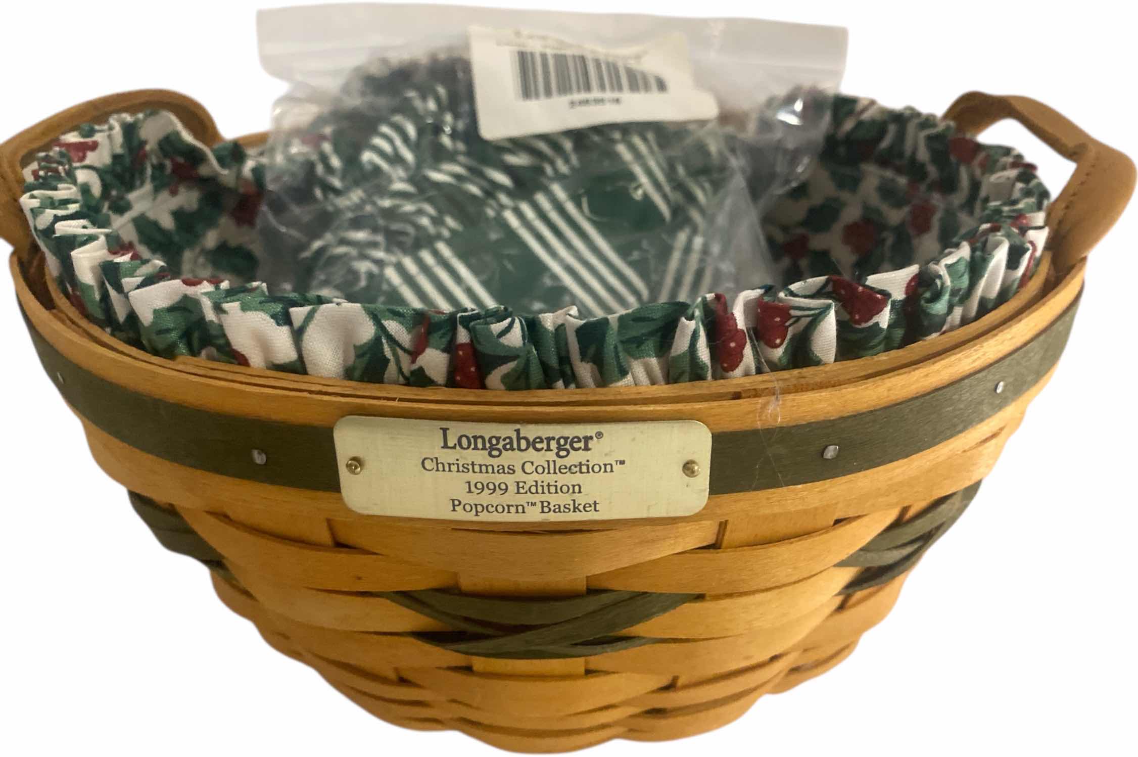 Photo 1 of VINTAGE 1999 LONGABERGER CHRISTMAS COLLECTION POPCORN BASKET WITH 2 LINERS, BASKET HAD PLASTIC INSERT