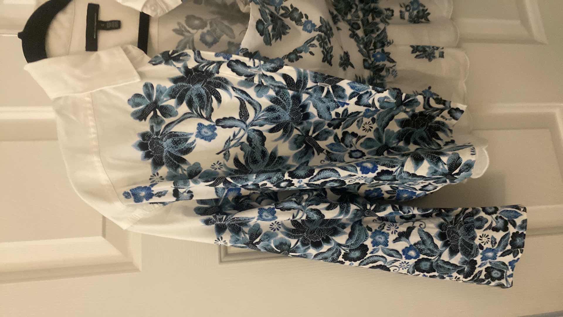 Photo 1 of WOMENS WHITE HOUSE BLACK MARKET BUSTIER SIZE 4 & JACKET SIZE 2