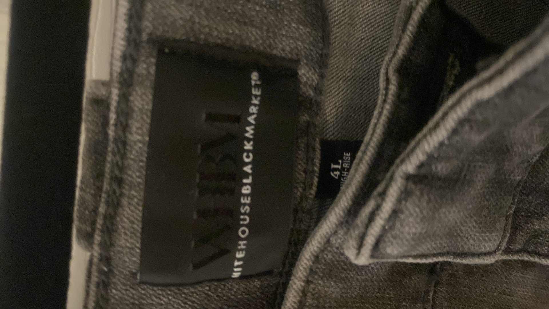 Photo 1 of WOMENS WHITE HOUSE BLACK MARKET CHARCOAL DENIM WIDE LEG PANTS SIZE 4 LONG ( fit like a 6, matching jacket sold separately)