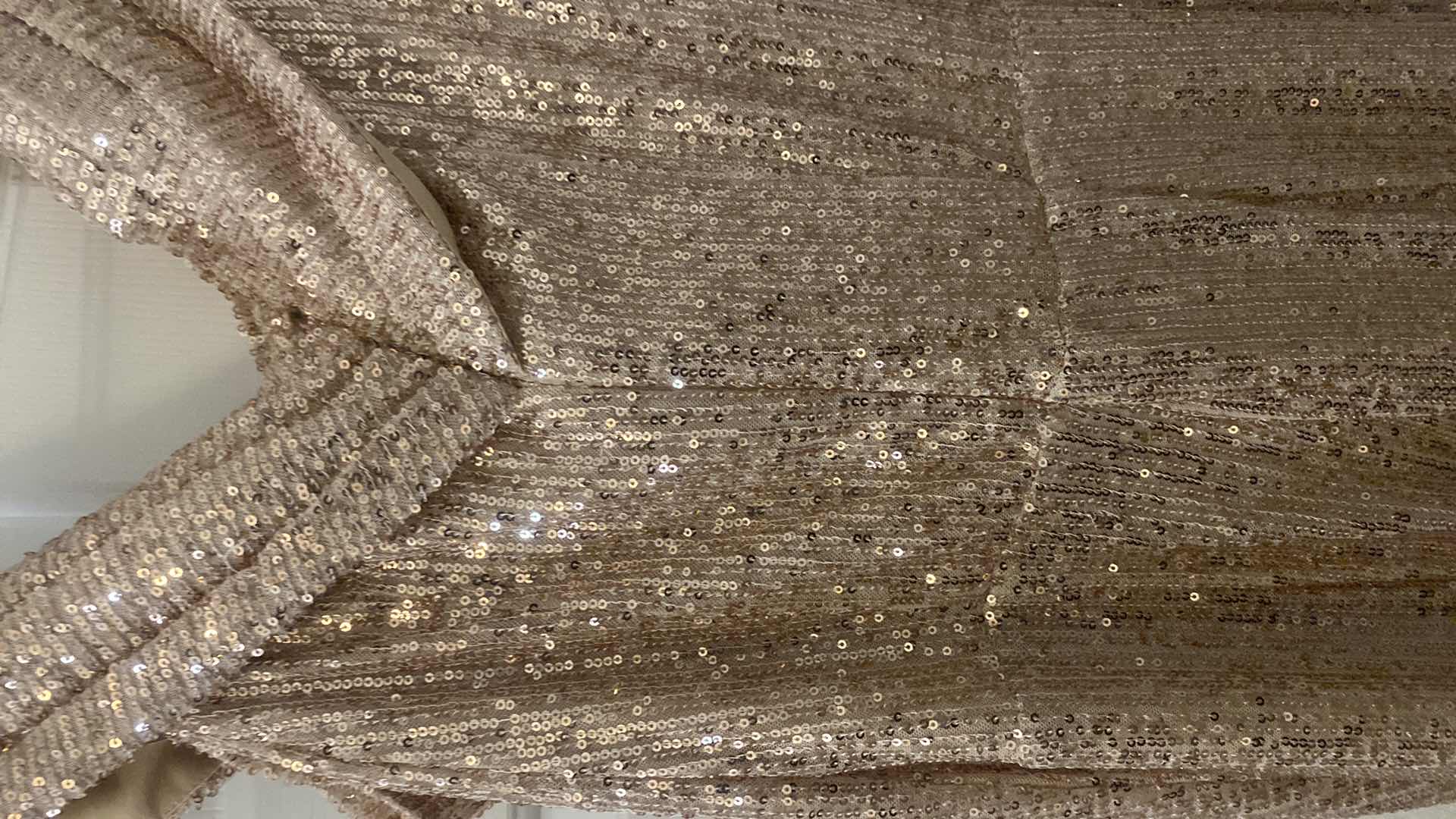 Photo 1 of WOMENS DESIGNER IEENA FOR MAC DUGGAL CHAMPAGNE COLOR SEQUIN JUMP SUIT- LONG SLEEVES 1 CUT OUT SHOULDER SIZE 8