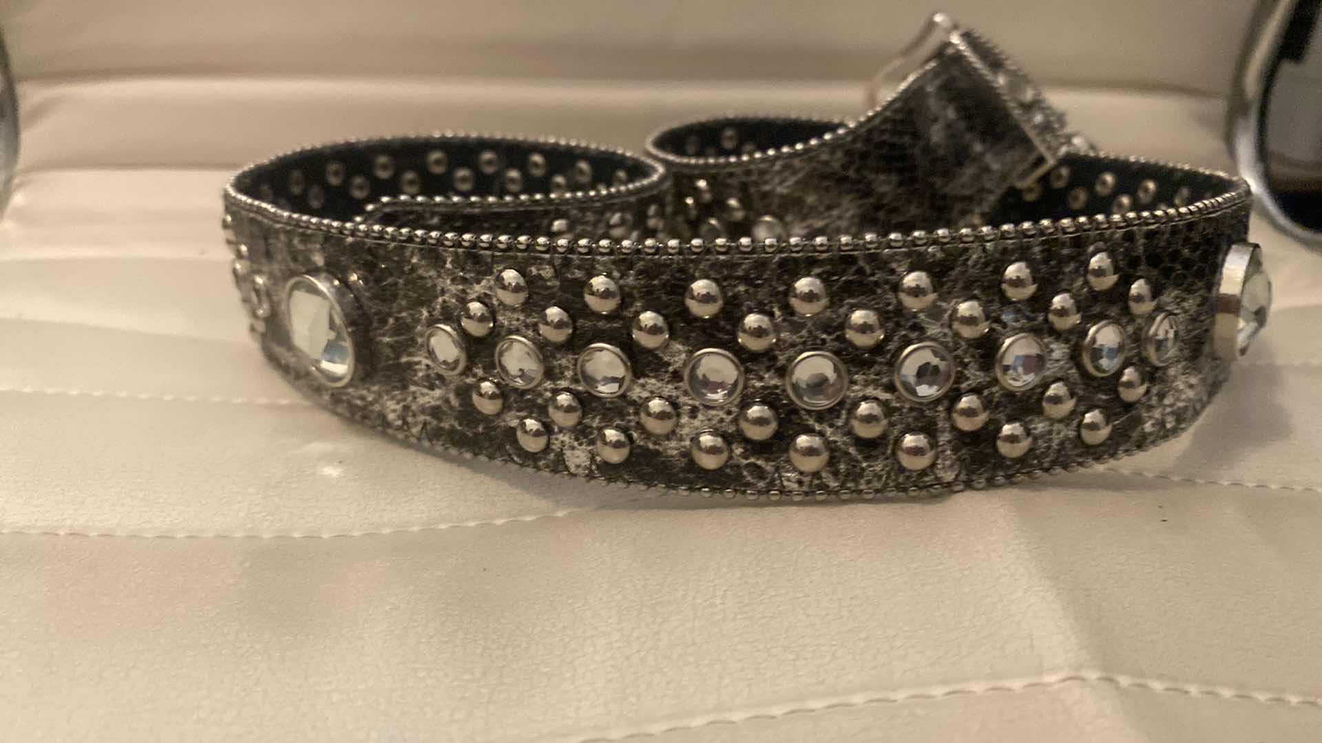 Photo 1 of WOMENS WESTERN BELT WITH RHINESTONES SIZE SMALL