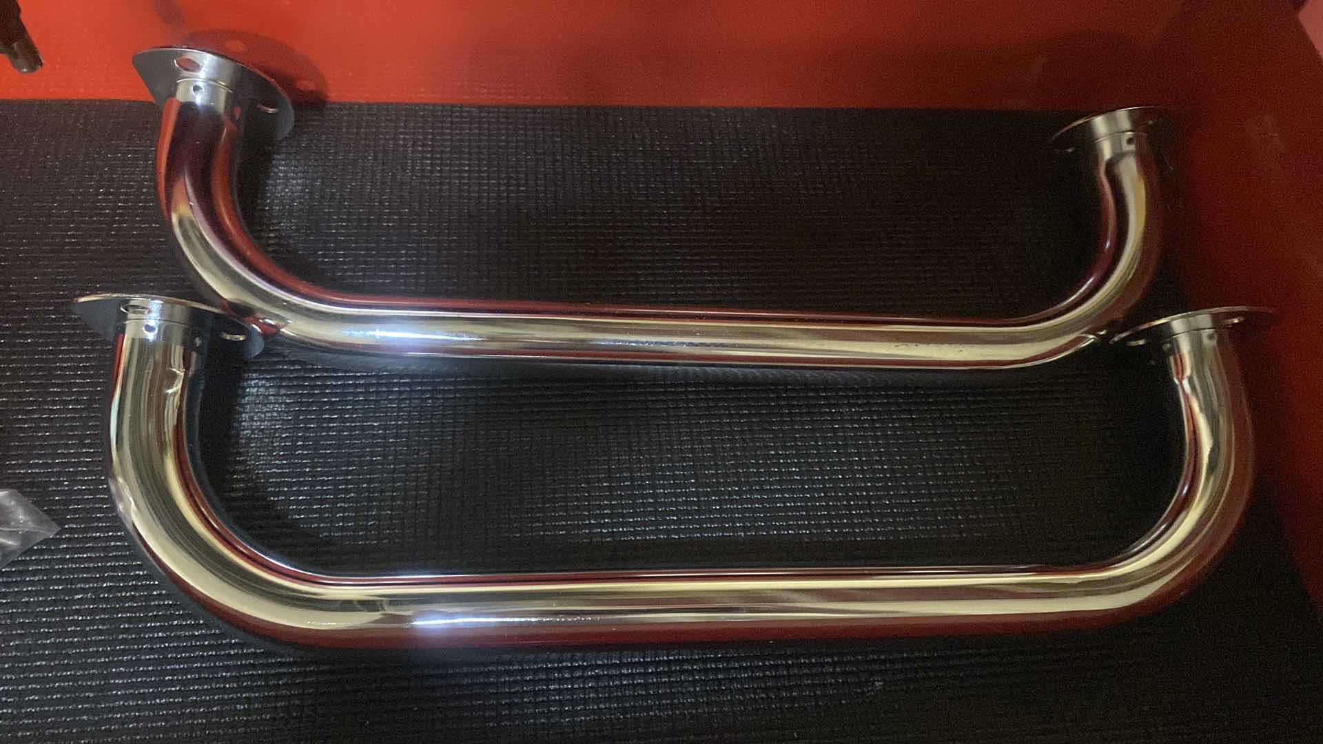 Photo 1 of CSPS METAL COMPANY ROLLING TOOL STORAGE WITH WOOD TOP, LINED DRAWERS, KEYS AND SIDE HANDLES INCLUDED, WITHOUT SIDE HANDLES MEASURES 56“ X 18“ H 40“