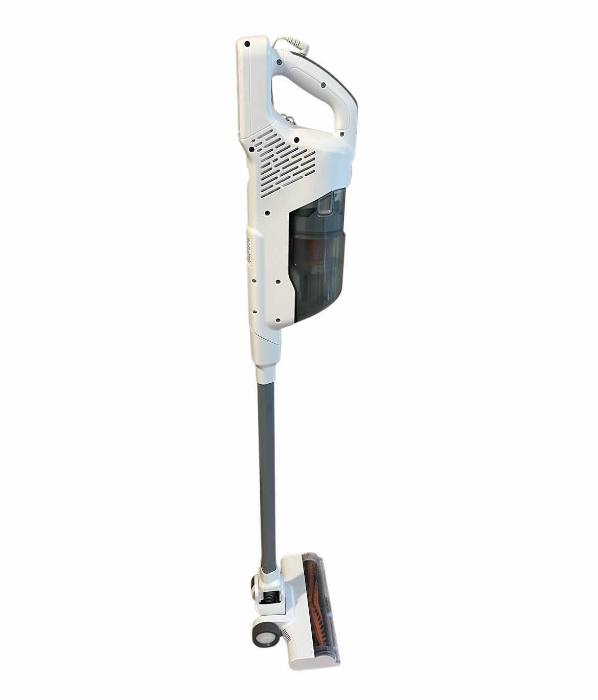 Photo 2 of BLACK & DECKER POWER SERIES CORDLESS CONVERTIBLE STICK VACUUM CLEANER W ATTACHMENT & CHARGER CORD BHFEA520J