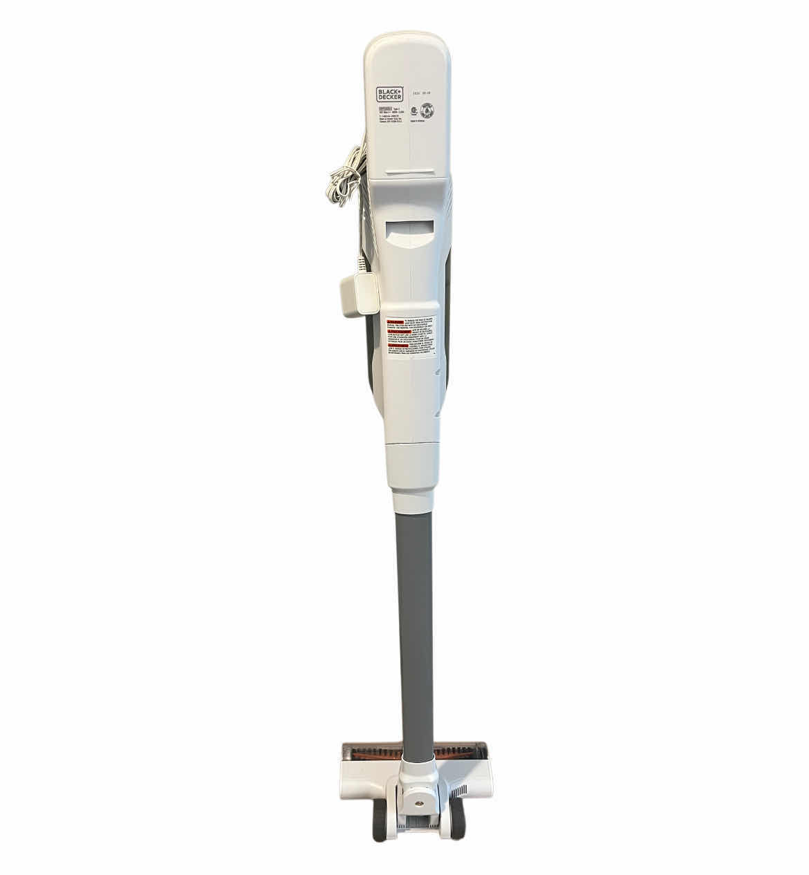 Photo 1 of BLACK & DECKER POWER SERIES CORDLESS CONVERTIBLE STICK VACUUM CLEANER W ATTACHMENT & CHARGER CORD BHFEA520J