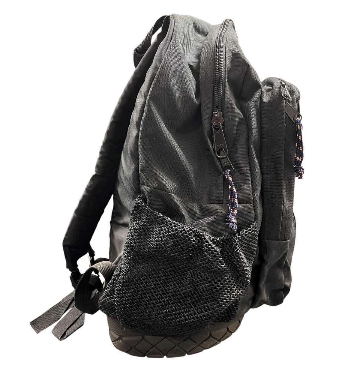 Photo 1 of JANSPORT BLACK RUBBER TREAD BOTTOM ADULT BACKPACK