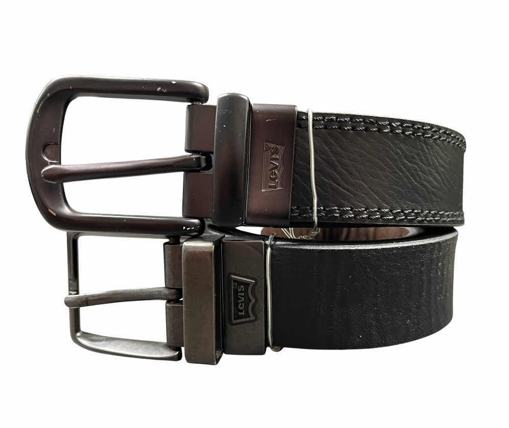 Photo 1 of LEVI’S REVERSIBLE LEATHER BELTS MENS SIZE 40”-44” (5)