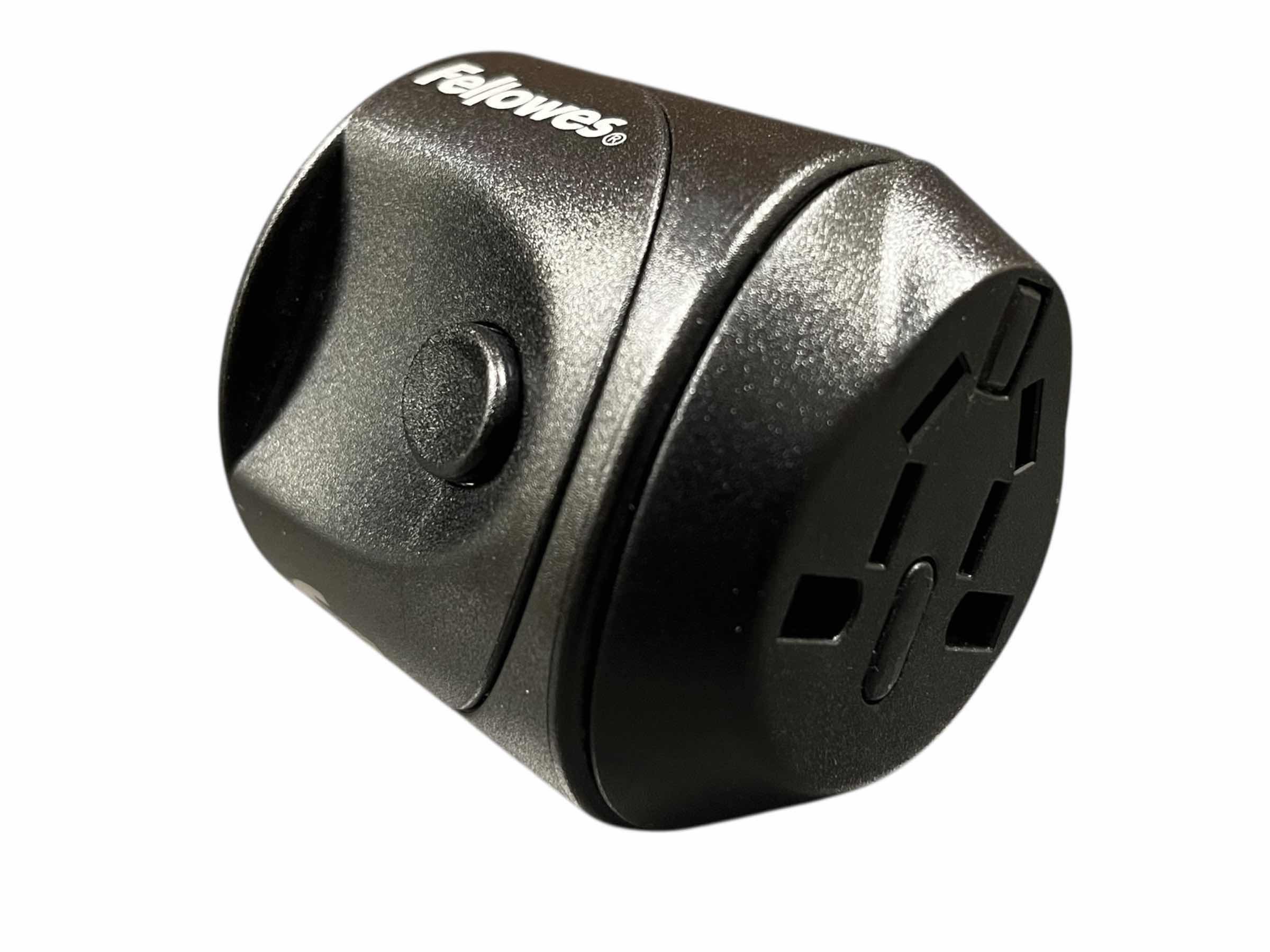 Photo 1 of FELLOWES SWISS WORLD TRAVEL ADAPTER OUTLET CONVERTER