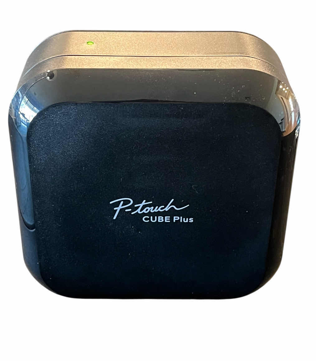 Photo 1 of BOTHER P-TOUCH CUBE PLUS LABEL MAKER PTP710BT W 2 NEW LABEL CARTRIDGES & APROCA HARD CASE