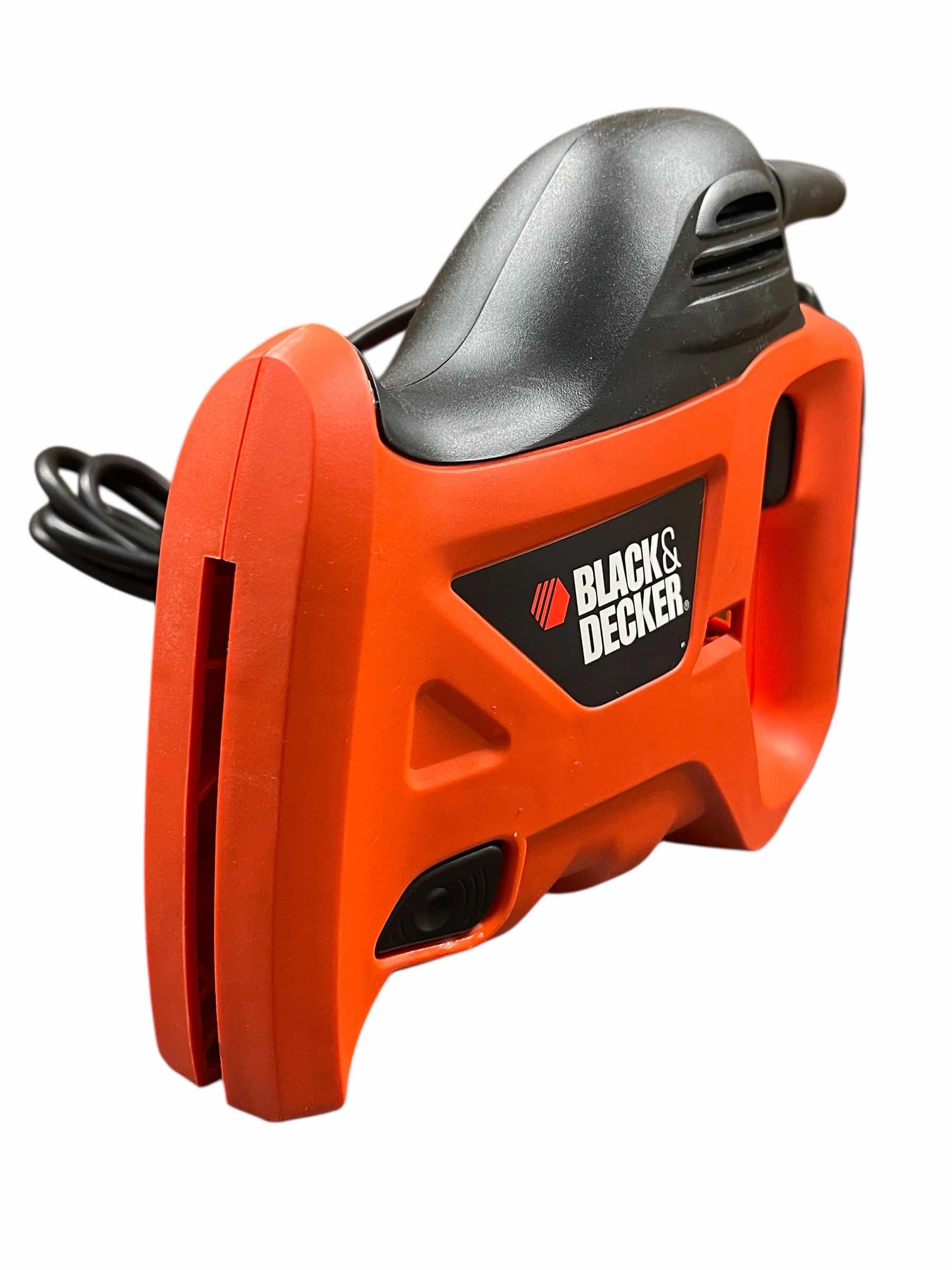 Photo 1 of BLACK & DECKER CORDED HAND SAW PHS550