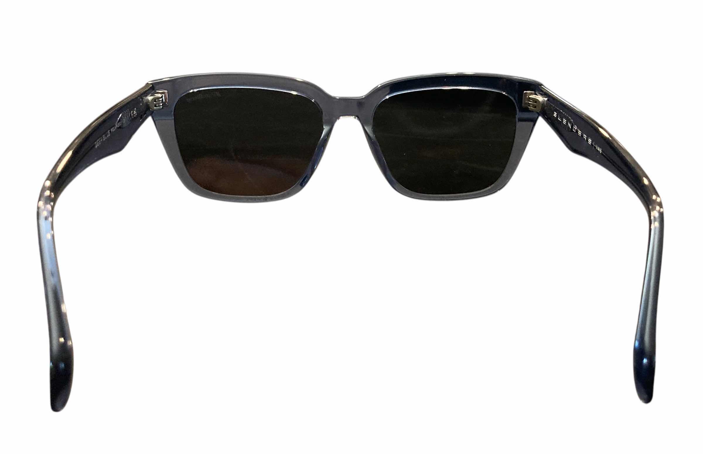 Photo 5 of BLENDERS EYEWEAR MAVE UV PROTECTION GREY POLARIZED SUNGLASSES W BLACK CASE (UNISEX)